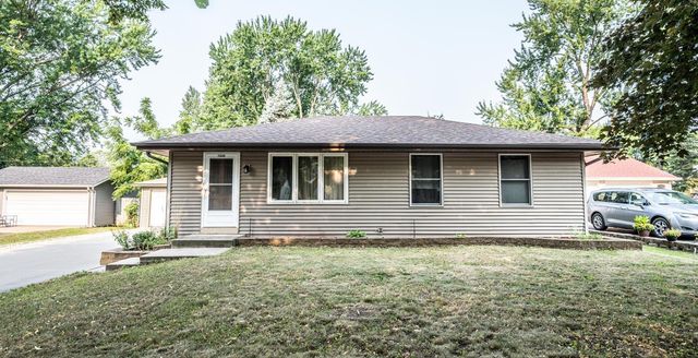 1949 Barry Drive, Newport, MN 55055