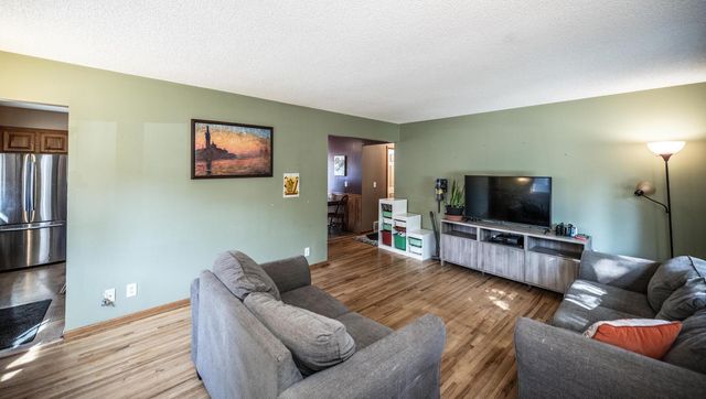 1949 Barry Drive, Newport, MN 55055