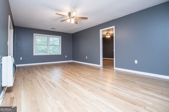 151 Wrenwood Lane, Carrollton, GA 30117