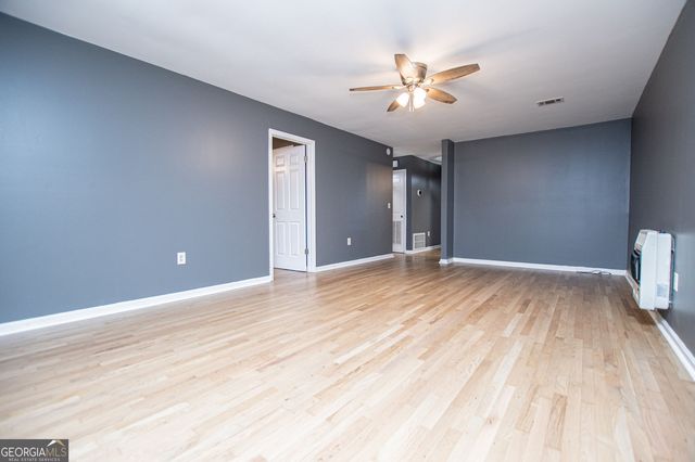 151 Wrenwood Lane, Carrollton, GA 30117