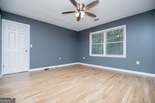 151 Wrenwood Lane, Carrollton, GA 30117