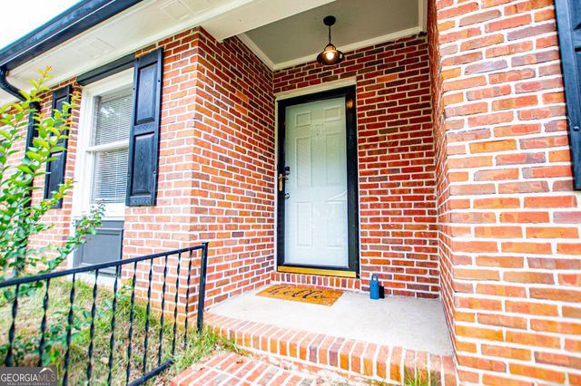 151 Wrenwood Lane, Carrollton, GA 30117