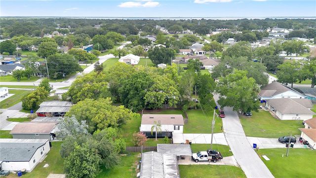 1706 CHARLESTON LANE, St Cloud, FL 34769