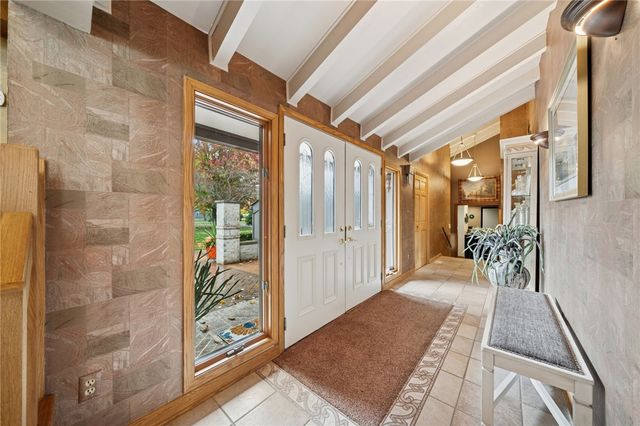 288 Latonka Dr, Jackson Twp, PA 16137