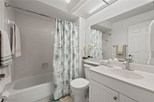 13030 Amberley CT 405, Bonita Springs, FL 34135