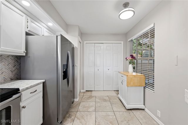 13030 Amberley CT 405, Bonita Springs, FL 34135
