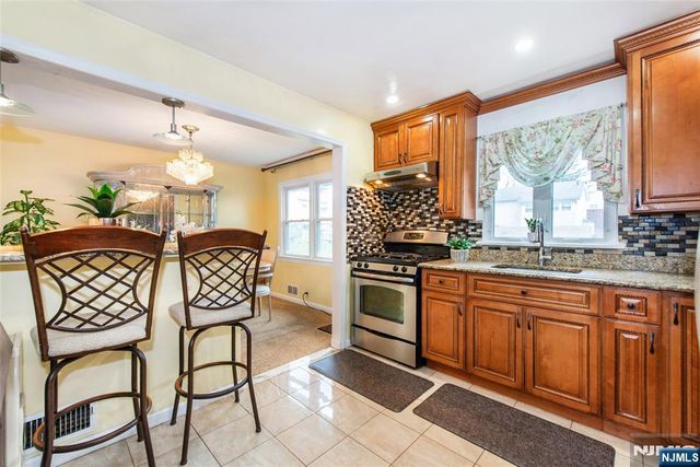 278 Marvin Avenue, Hackensack, NJ 07601