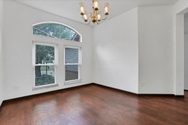 8683 Linick Drive, Reynoldsburg, OH 43068