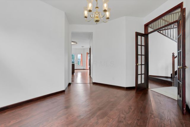 8683 Linick Drive, Reynoldsburg, OH 43068