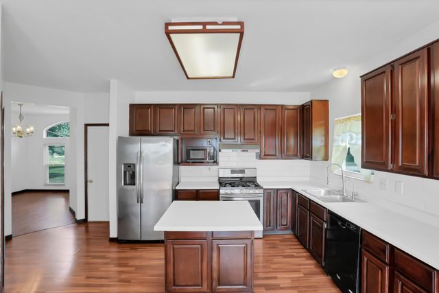 8683 Linick Drive, Reynoldsburg, OH 43068