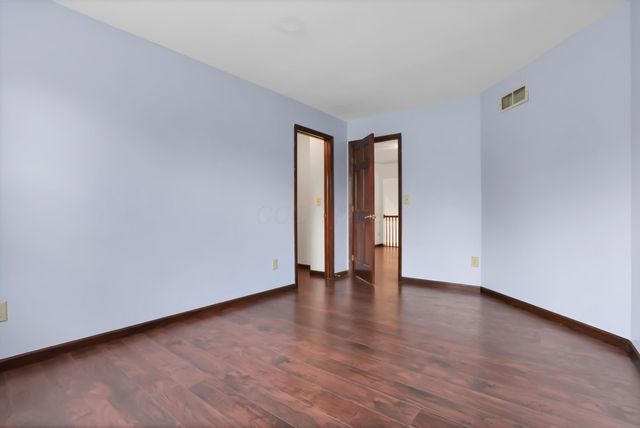 8683 Linick Drive, Reynoldsburg, OH 43068