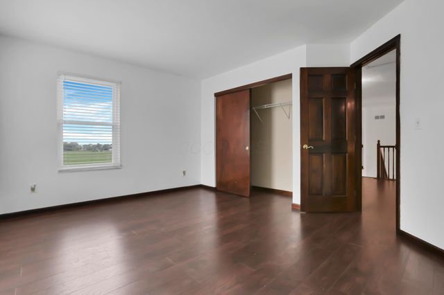 8683 Linick Drive, Reynoldsburg, OH 43068