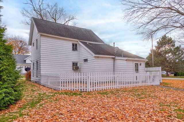 9996 North Street, Denmark Twp, MI 48757