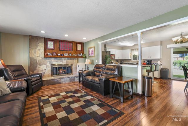 188 Blair Dr, Twin Falls, ID 83301