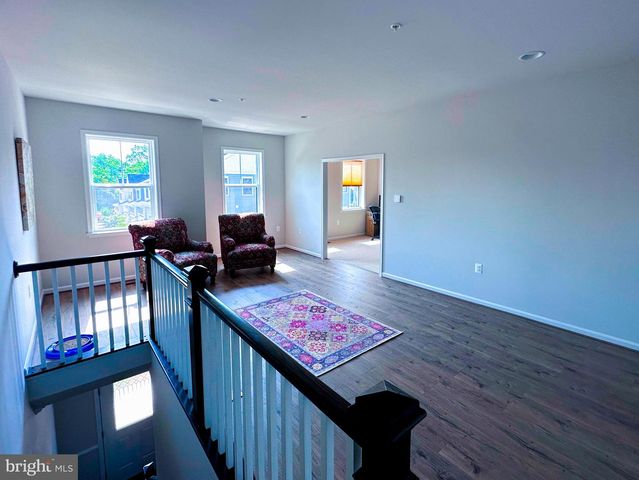 18989 CORAL REEF SQ, Leesburg, VA 20176