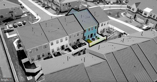 18989 CORAL REEF SQ, Leesburg, VA 20176