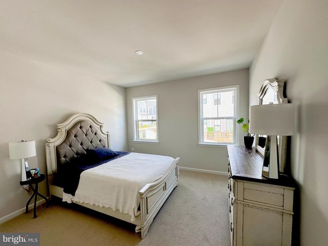 18989 CORAL REEF SQ, Leesburg, VA 20176