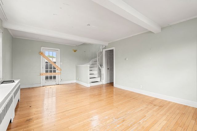 1205 Massachusetts Ave, Arlington, MA 02476