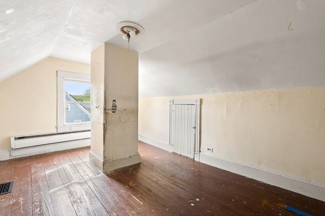 1205 Massachusetts Ave, Arlington, MA 02476