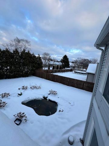 1518 W 96th Place, Crown Point, IN 46307