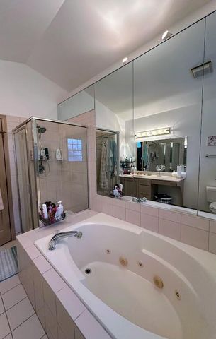 1518 W 96th Place, Crown Point, IN 46307