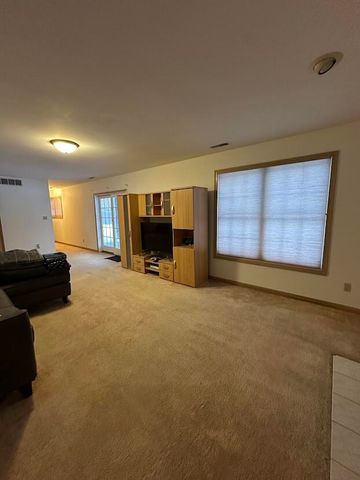 1518 W 96th Place, Crown Point, IN 46307