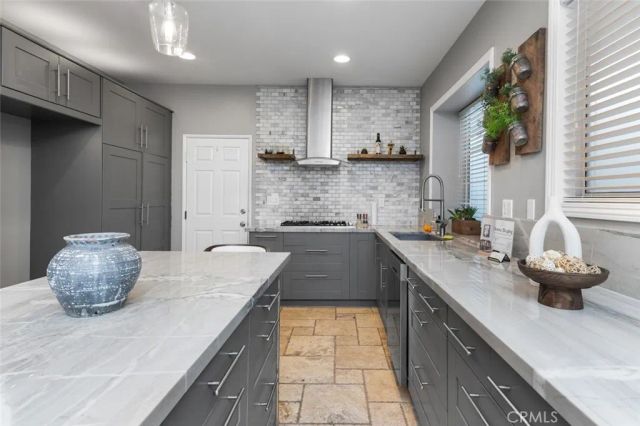 1 Bearberry, Aliso Viejo, CA 92656