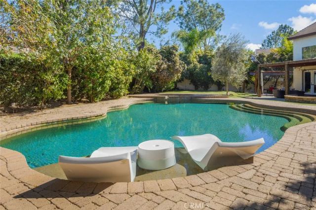 1 Bearberry, Aliso Viejo, CA 92656