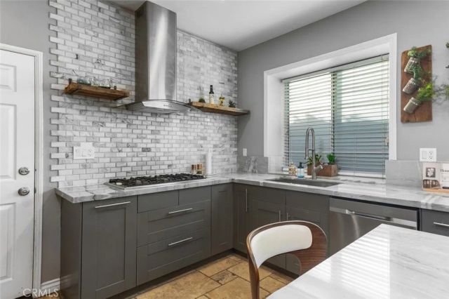 1 Bearberry, Aliso Viejo, CA 92656