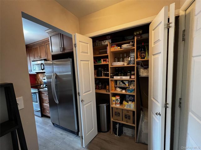 14 Skyline Drive 15, Fishkill, NY 12524
