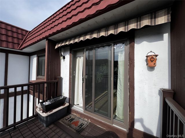 14 Skyline Drive 15, Fishkill, NY 12524