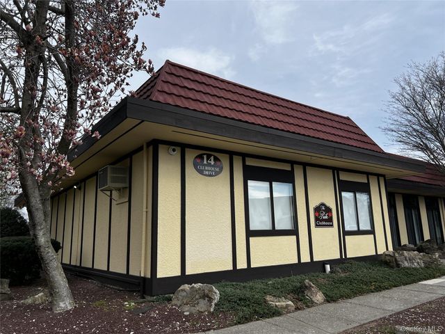 14 Skyline Drive 15, Fishkill, NY 12524