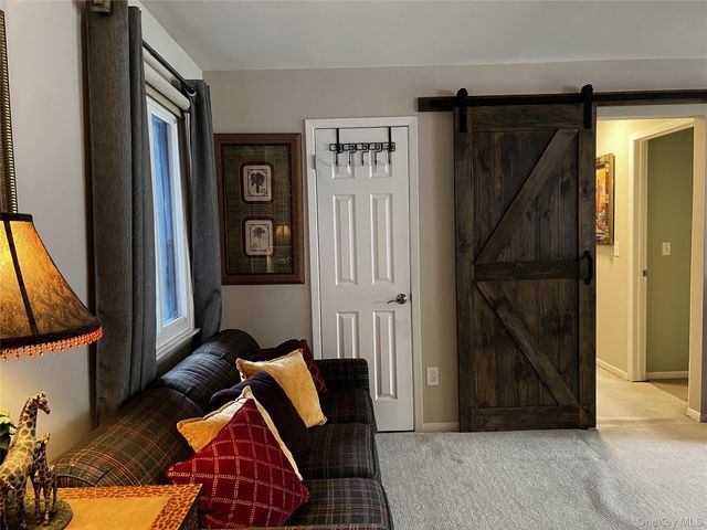 14 Skyline Drive 15, Fishkill, NY 12524