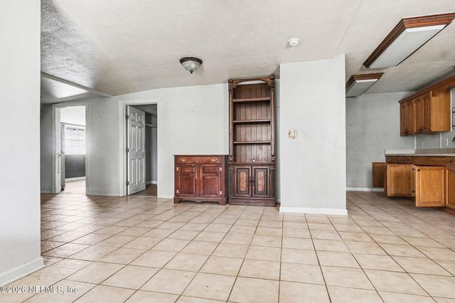 16032 BLYLER Road, Jacksonville, FL 32218