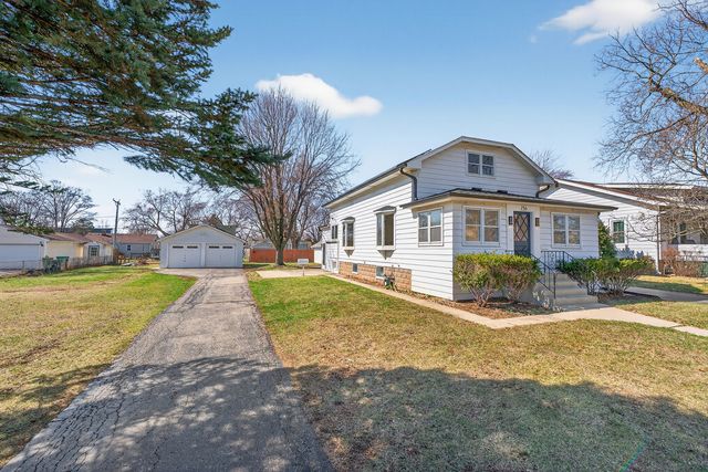 156 Wille Avenue, Wheeling, IL 60090
