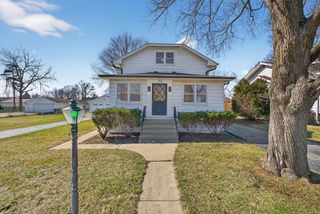 156 Wille Avenue, Wheeling, IL 60090