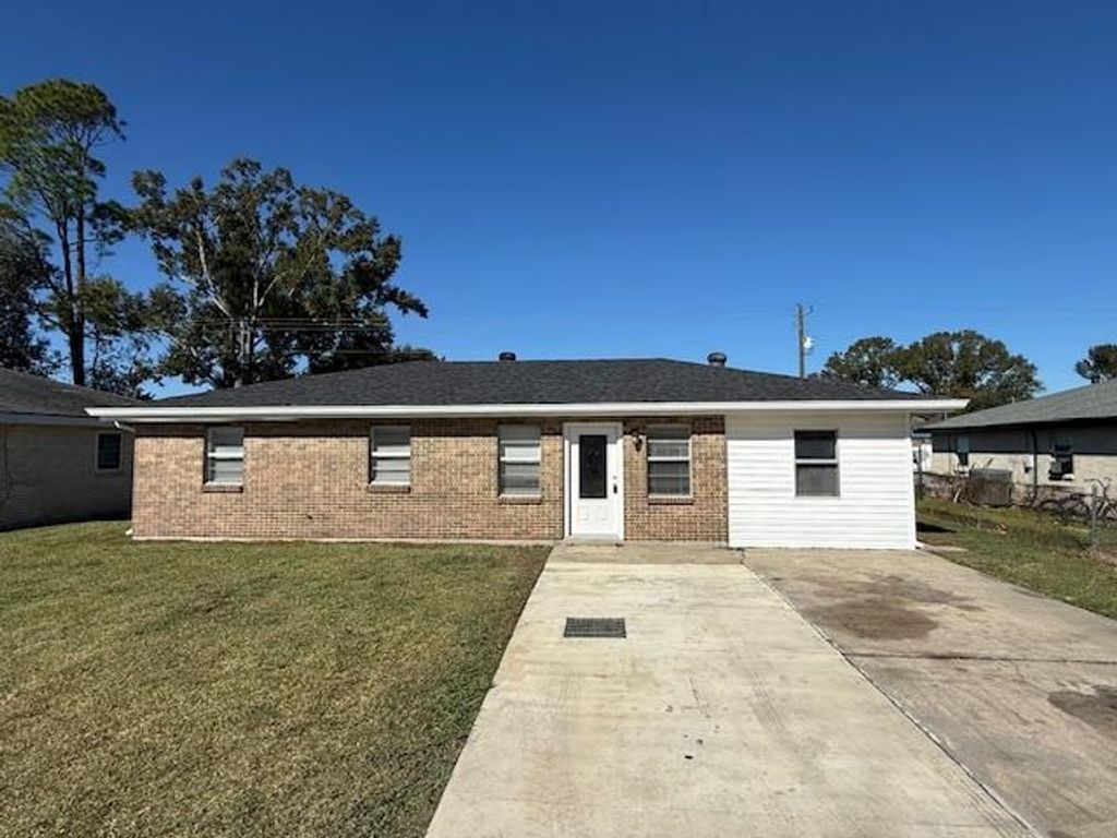 309 Lincoln St, Houma, LA 70364