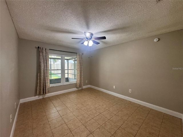 915 BURLWOOD STREET, Brandon, FL 33511