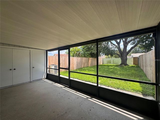 915 BURLWOOD STREET, Brandon, FL 33511