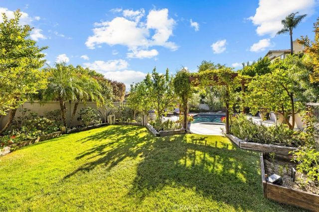 9 Sierra Blanco, Lake Forest, CA 92610