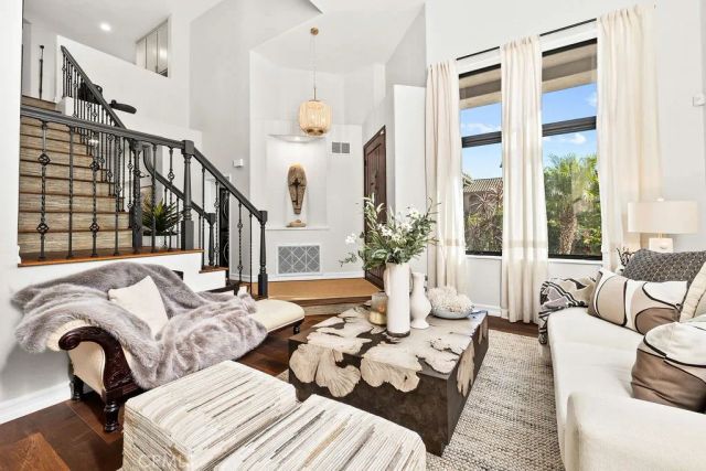 9 Sierra Blanco, Lake Forest, CA 92610