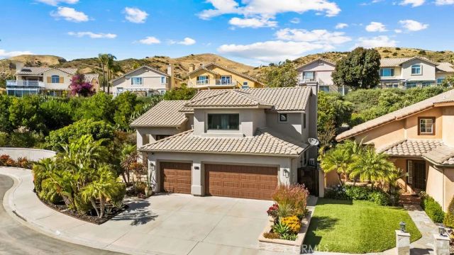 9 Sierra Blanco, Lake Forest, CA 92610