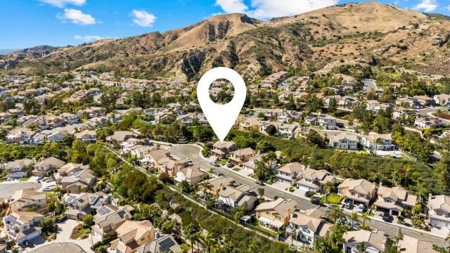 9 Sierra Blanco, Lake Forest, CA 92610