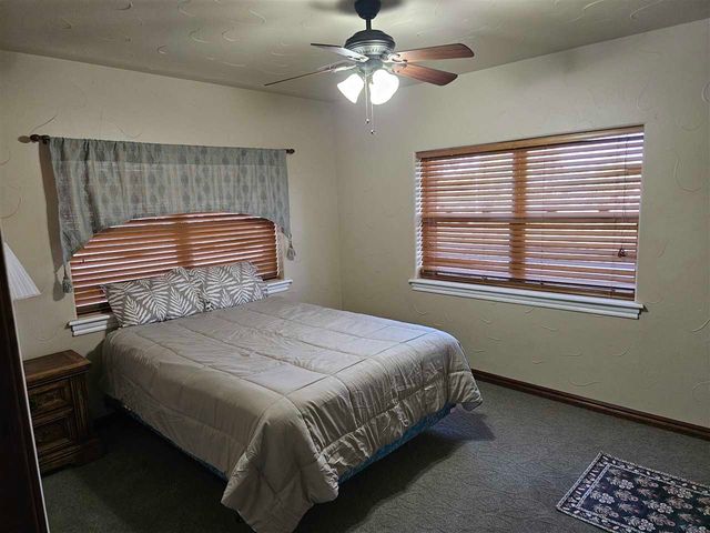1215 NW Lake Ave, Lawton, OK 73507