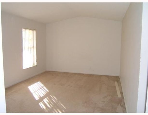 1015 Lake Shore Drive 202, Lake Park, FL 33403