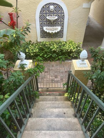 1015 Lake Shore Drive 202, Lake Park, FL 33403