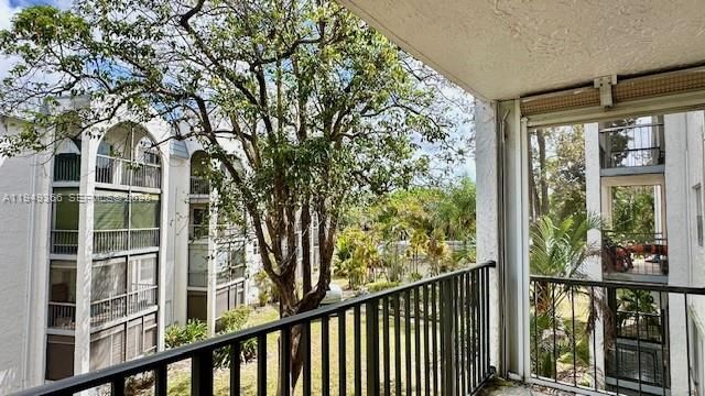 3330 Spanish Moss Ter 311, Lauderhill, FL 33319