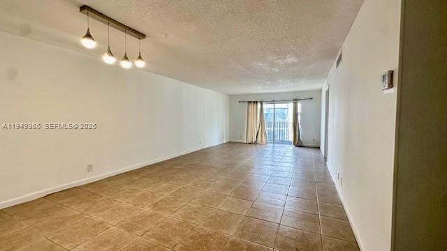 3330 Spanish Moss Ter 311, Lauderhill, FL 33319