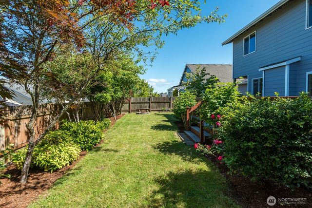 8 80th Drive NE, Lake Stevens, WA 98292