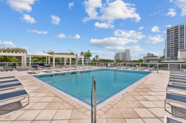 3015 N Ocean Boulevard 5F, Fort Lauderdale, FL 33308